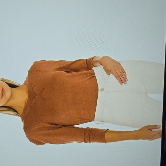 NWT  We The Free top M - Picture 7 of 7